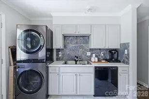 2521 Alleghany St, Charlotte, NC 28208 - Photo 10