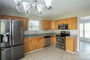 108 Cinebar Rd, Mooresville, NC 28115 - Photo 4