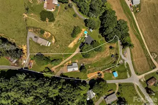 797 Pleasant Valley Rd, Burnsville, NC 28714 - Photo 18