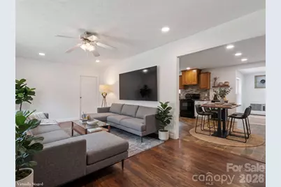 797 Pleasant Valley Road, Burnsville, NC 28714 - Photo 2