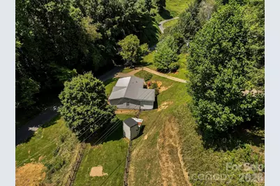 797 Pleasant Valley Road, Burnsville, NC 28714 - Photo 10