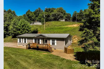 797 Pleasant Valley Road, Burnsville, NC 28714 - Photo 1