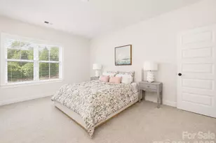 1238 N Sharon Amity Rd, Charlotte, NC 28211 - Photo 32