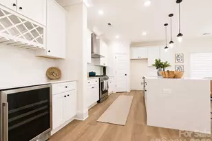 1238 N Sharon Amity Rd, Charlotte, NC 28211 - Photo 14