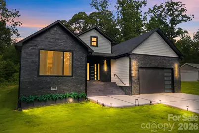 314 Oak Knoll, Hildebran, NC 28637 - Photo 1