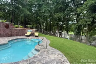 2055 Tiger Paw Ln, York, SC 29745 - Photo 2