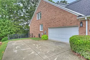 7410 Roseland Ave, Charlotte, NC 28277 - Photo 48
