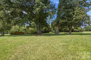2624 Quiet Acres Rd, Lancaster, SC 29720 - Photo 16