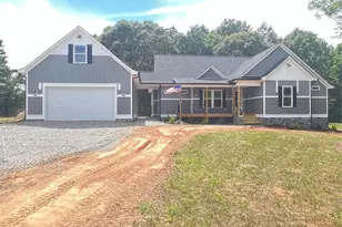 1879 Shiloh Rd, Claremont, NC 28610 - Photo 2