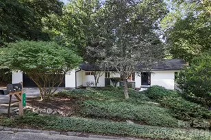 18 E Rosewood Trail, Hendersonville, NC 28739 - Photo 2