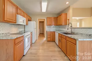 264 Cottage Ridge Rd, Fletcher, NC 28732 - Photo 12