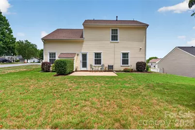 806 20th Avenue Place SE, Hickory, NC 28602 - Photo 6