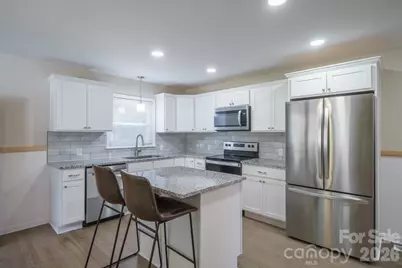 200 Point Circle, Belmont, NC 28012 - Photo 4