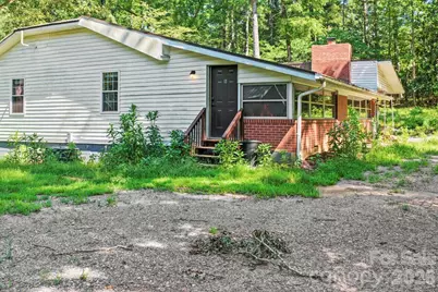 548 Cherry Mountain Street, Forest City, NC 28043 - Photo 2