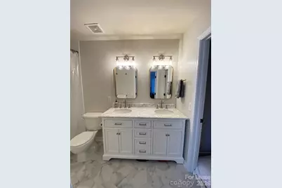 2933 Duvalla Avenue, Charlotte, NC 28209 - Photo 12
