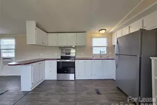 6870 Frankfurt Dr, Concord, NC 28025 - Photo 4