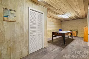 2560 Round Hill Rd, Bryson City, NC 28713 - Photo 28
