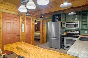 2560 Round Hill Rd, Bryson City, NC 28713 - Photo 8