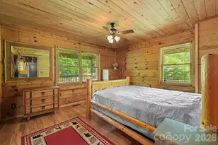 2560 Round Hill Rd, Bryson City, NC 28713 - Photo 14