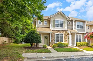642 Brickdust Ct, Fort Mill, SC 29708 - Photo 2