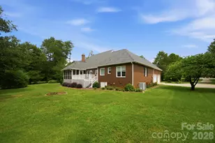 182 Robert Dr, Statesville, NC 28625 - Photo 40