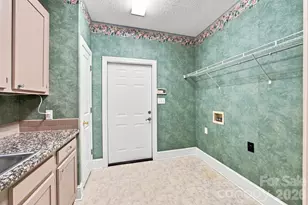 182 Robert Dr, Statesville, NC 28625 - Photo 22