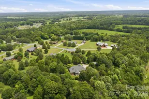 182 Robert Dr, Statesville, NC 28625 - Photo 44