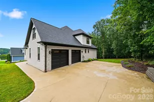 754 River Bend Dr, Granite Falls, NC 28630 - Photo 40