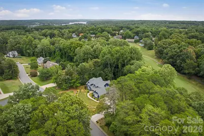 4820 Glen Hollow Lane NE, Hickory, NC 28601 - Photo 6