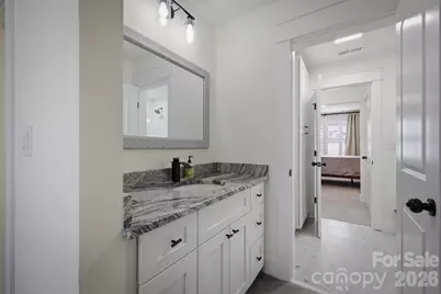 4820 Glen Hollow Lane NE, Hickory, NC 28601 - Photo 42