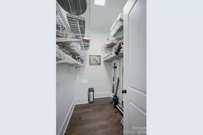 4820 Glen Hollow Lane NE, Hickory, NC 28601 - Photo 24