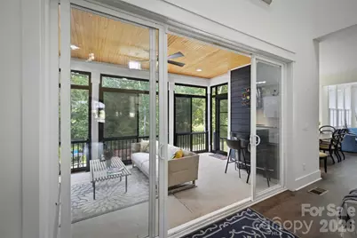 4820 Glen Hollow Lane NE, Hickory, NC 28601 - Photo 14
