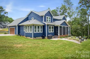 4820 Glen Hollow Ln NE, Hickory, NC 28601 - Photo 2