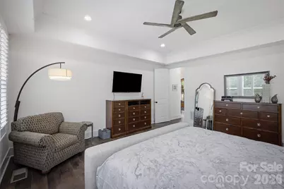 4820 Glen Hollow Lane NE, Hickory, NC 28601 - Photo 30