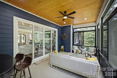 4820 Glen Hollow Lane NE, Hickory, NC 28601 - Photo 16