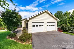 73 Ridge Brook Dr, Weaverville, NC 28787 - Photo 4