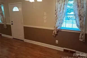 394 Efird St, Gastonia, NC 28054 - Photo 8