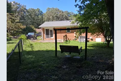 394 Efird Street, Gastonia, NC 28054 - Photo 4