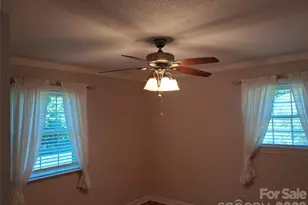394 Efird St, Gastonia, NC 28054 - Photo 18