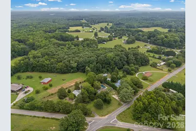 194 Old Limestone Road W, York, SC 29745 - Photo 48