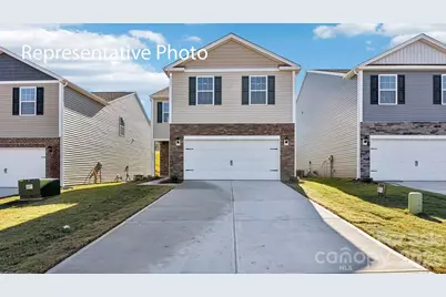 672 13th Avenue Drive NE, Hickory, NC 28601 - Photo 1