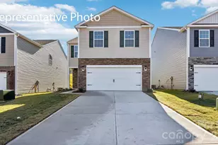 672 13th Ave Dr NE, Hickory, NC 28601 - Photo 1
