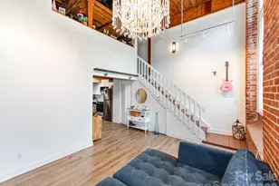 201 Hoskins Road S, Charlotte, NC 28208 - Photo 1