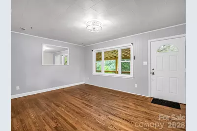 407 Hiawassee Avenue, Black Mountain, NC 28711 - Photo 8