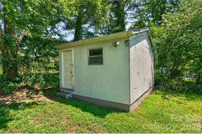 2753 Fairwood Drive, Hudson, NC 28638 - Photo 34