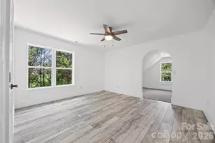 9827 Potter Rd, Matthews, NC 28104 - Photo 28