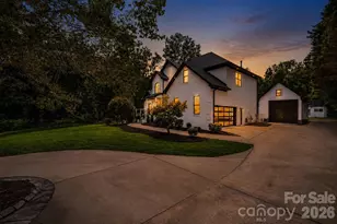 9827 Potter Rd, Matthews, NC 28104 - Photo 2