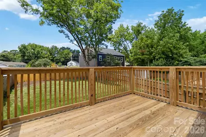 709 Pennsylvania Avenue, Charlotte, NC 28216 - Photo 32