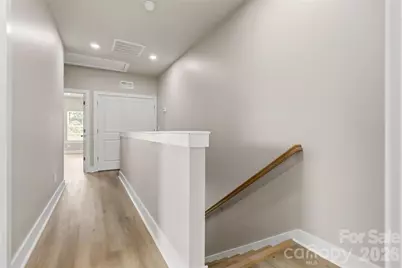 709 Pennsylvania Avenue, Charlotte, NC 28216 - Photo 18