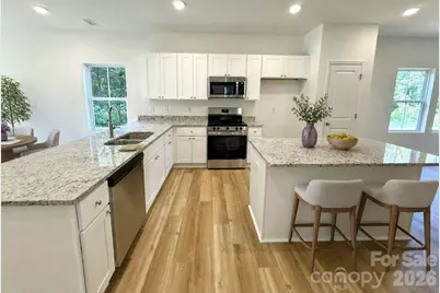 307 W 13th Street, Kannapolis, NC 28081 - Photo 2